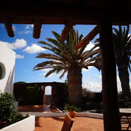 Cortijo De Faro Pechiguera * Playa Blanca (Lanzarote)